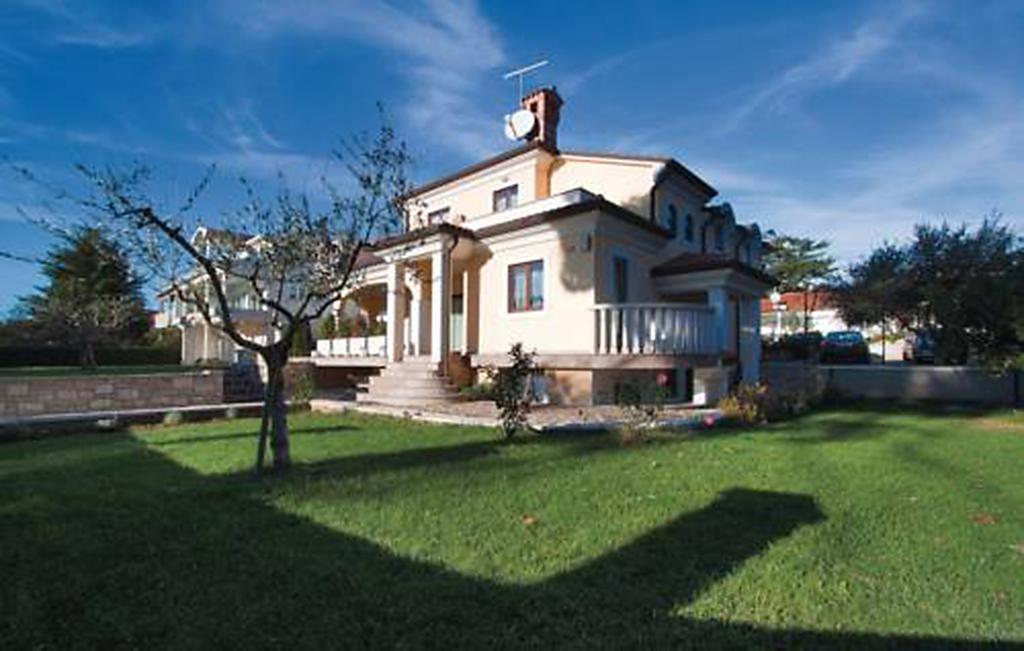 Apartments Villa Teuta Umag Extérieur photo