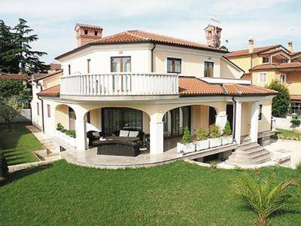 Apartments Villa Teuta Umag Extérieur photo